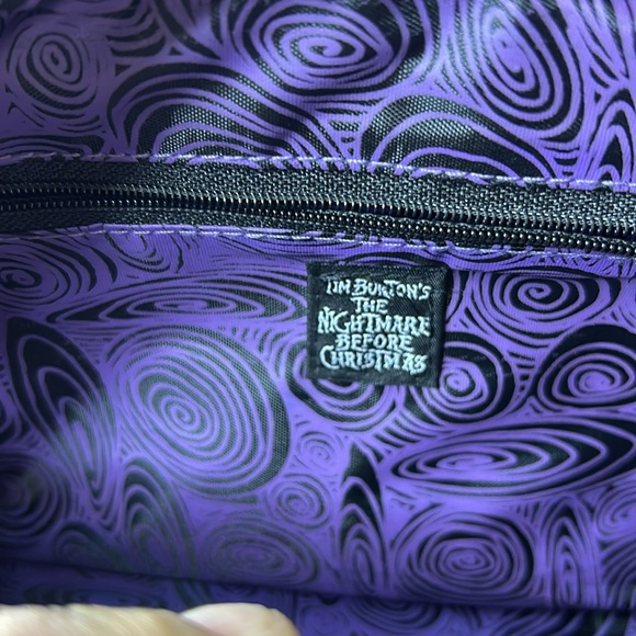 Night Before Christmas black purse w/ purple lining. In great condition,no flaws - Picture 5 of 10